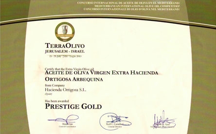 Award PRESTIGE GOLD – TERRAOLIVO 2010 : Hacienda Ortigosa Oil Press