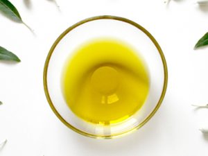 El aceite de oliva es una grasa saludable